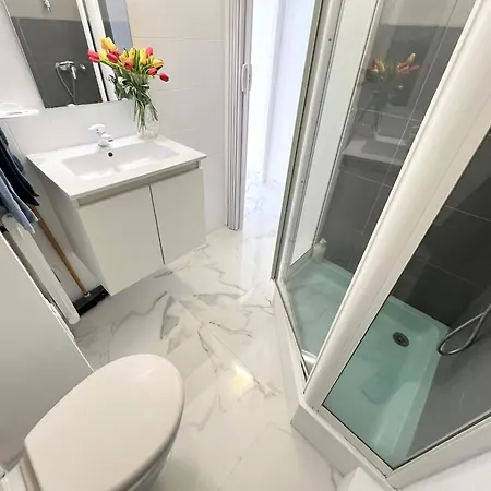 Limitrophe Monaco Apartment
